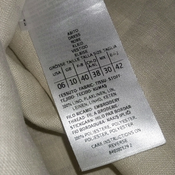 Women's Max and Co. Round Neck Sleeveless Dress - Picture 4 of 4